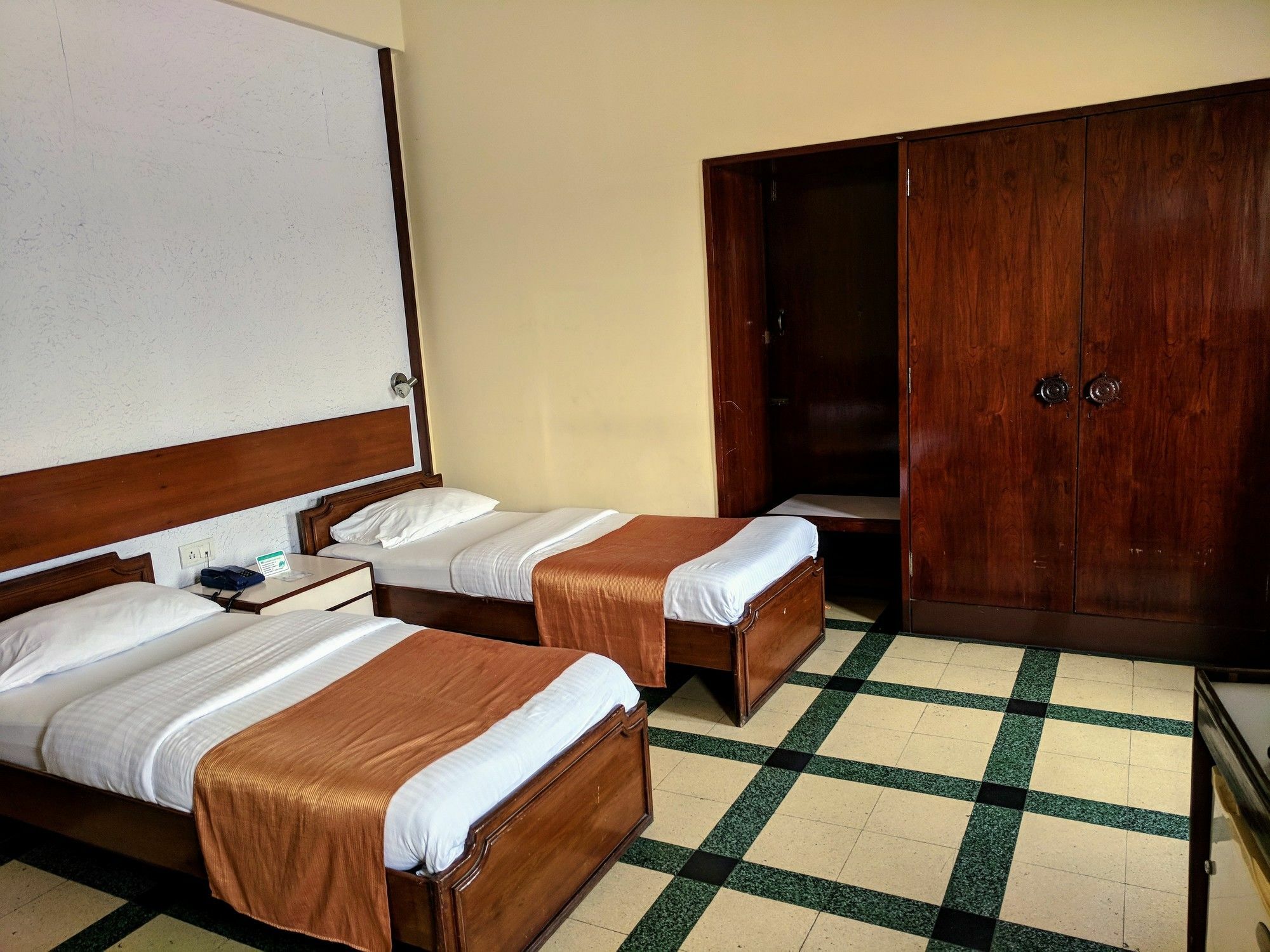 Sea Green South Hotel Bombay Extérieur photo